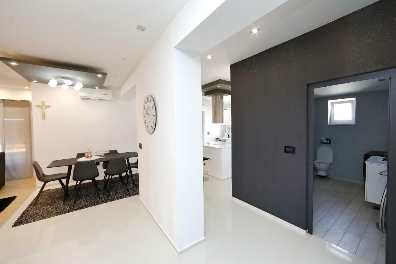 Apartments Neli Bibinje Εξωτερικό φωτογραφία